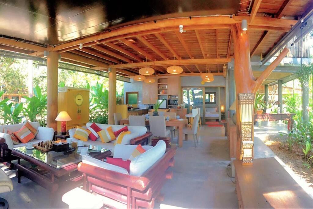 Amantara Villa, Private Beachfront 4 Bedrooms